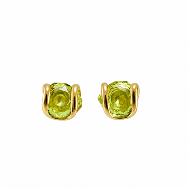 A pair of gold-colored Limetta crystal stud earrings set in a delicately wound 22ct gold on 925 sterling silver.