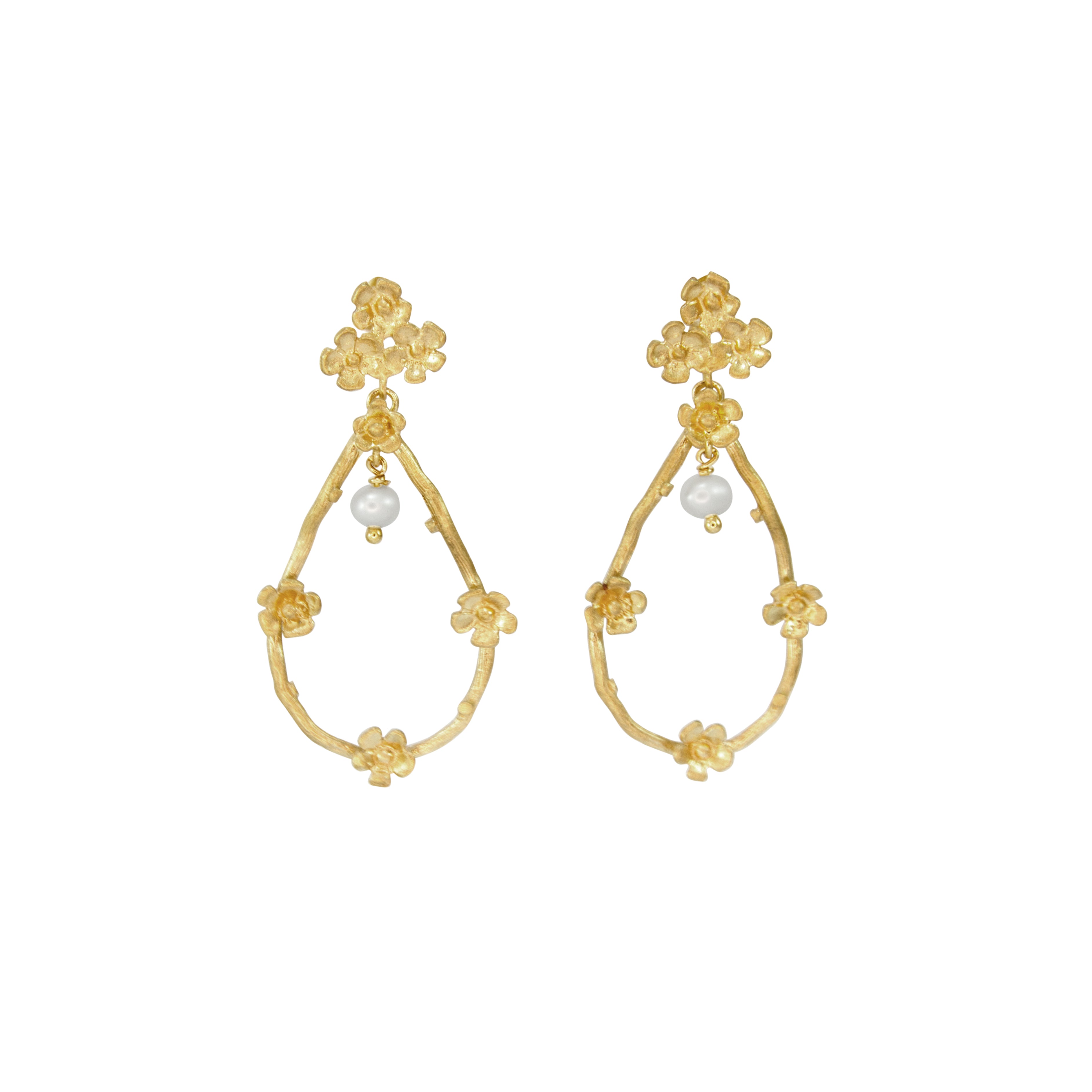 Daisy Chain Teardrop Earrings - Yellow Gold