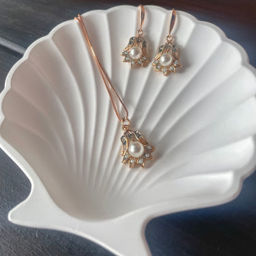 Pearl Thistle Earrings