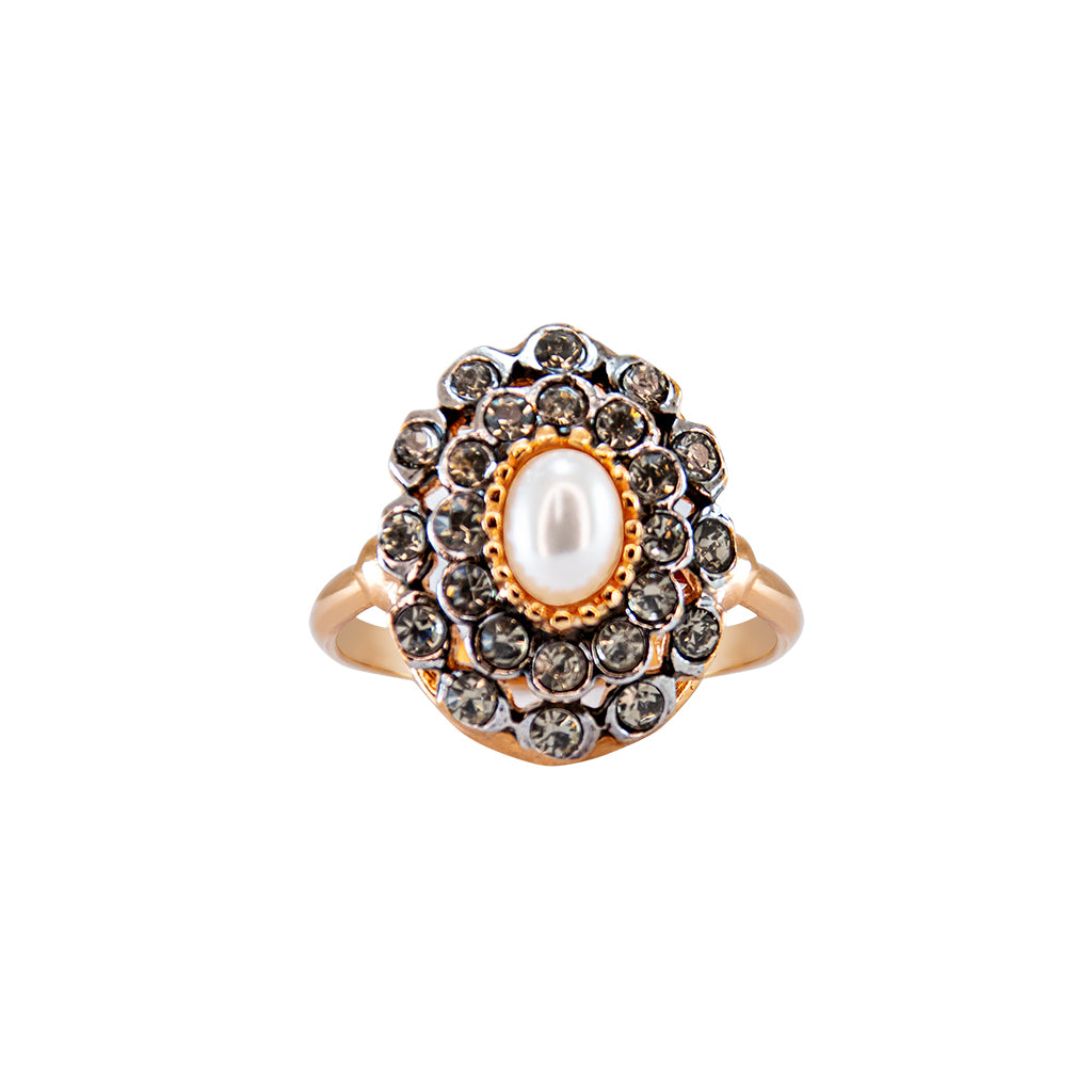Pearl & Fume Crystal Oval Ring