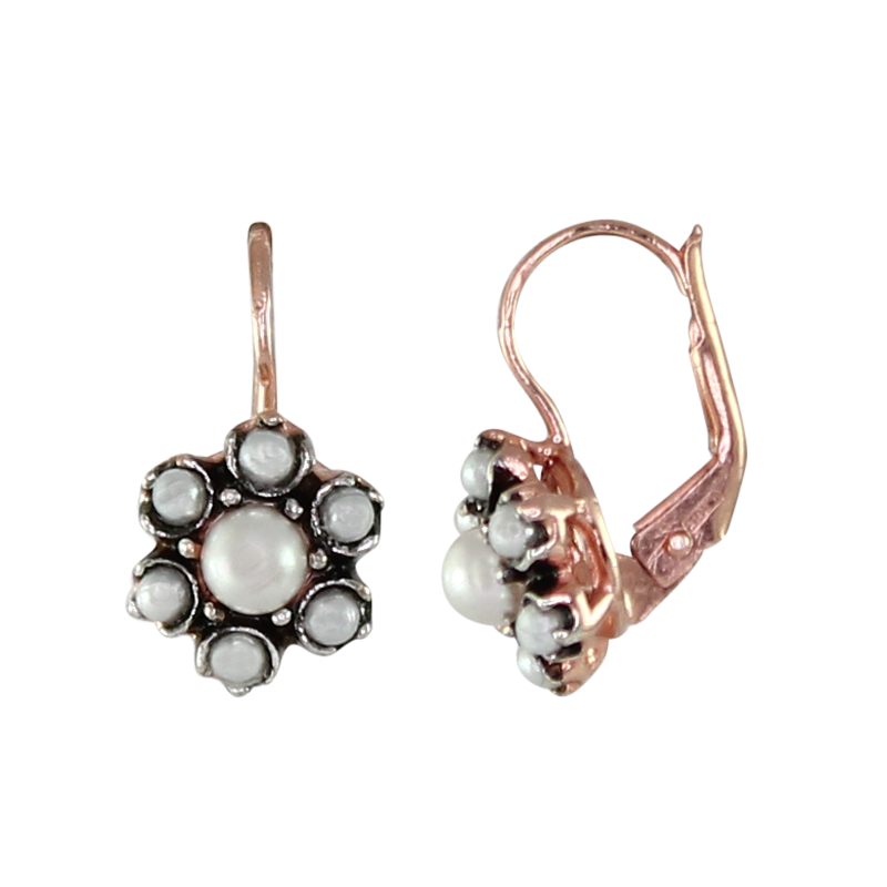 Small Pearl Flower Earrings